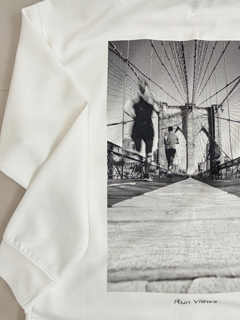 Zara White Graphic Sweatshirt with Black Photo Print
